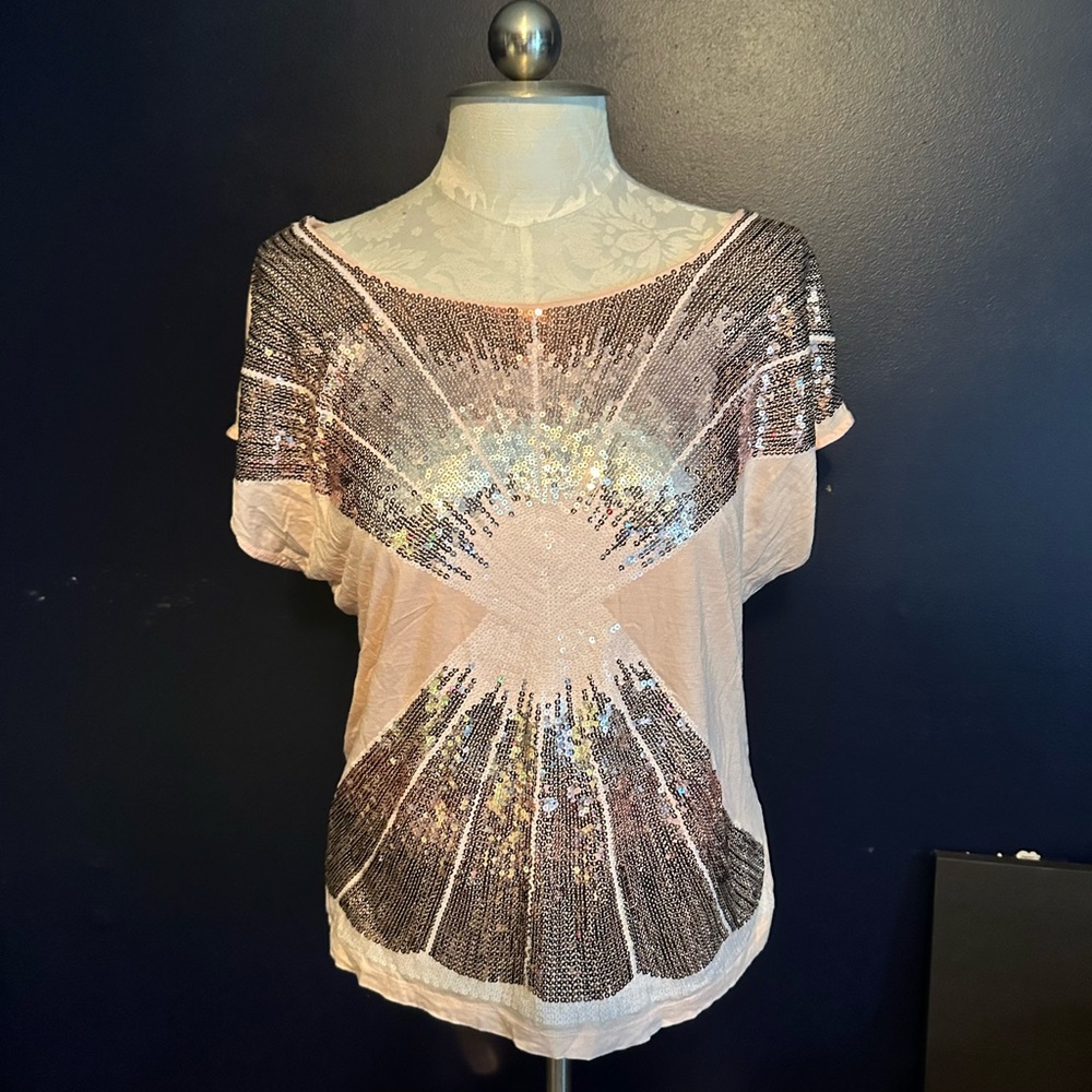 H&M Peach Sequin Top Medium Short Sleeve Sparkle Party Holiday Shirt